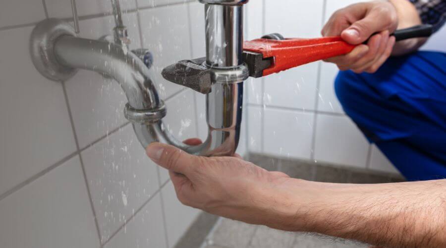 Local tankless water heater installation in Hettick, IL
